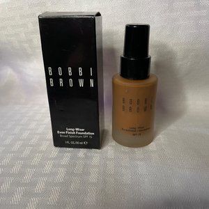 Bobbi Brown Long Ware Even Finish Liquid Foundation SPF 15 Warm Almond